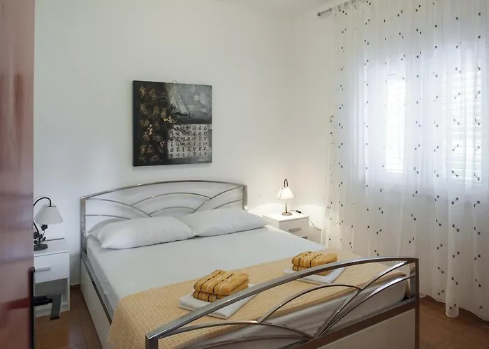 Apartamento With Parking Space Zuljana, Peljesac - 4573 *