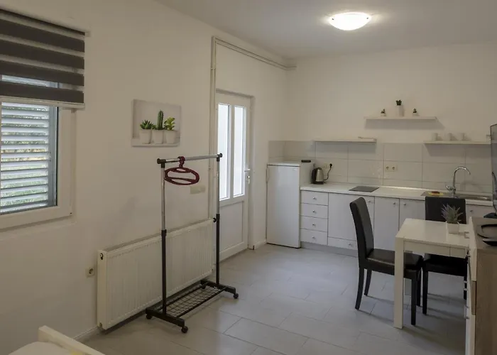 With Parking Space Zuljana, Peljesac - 4573 Apartamento *