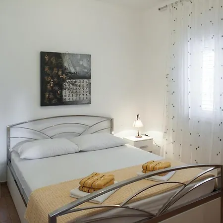 شقة With Parking Space Zuljana, Peljesac - 4573 *