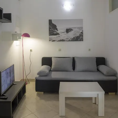 With Parking Space Zuljana, Peljesac - 4573 Apartament *