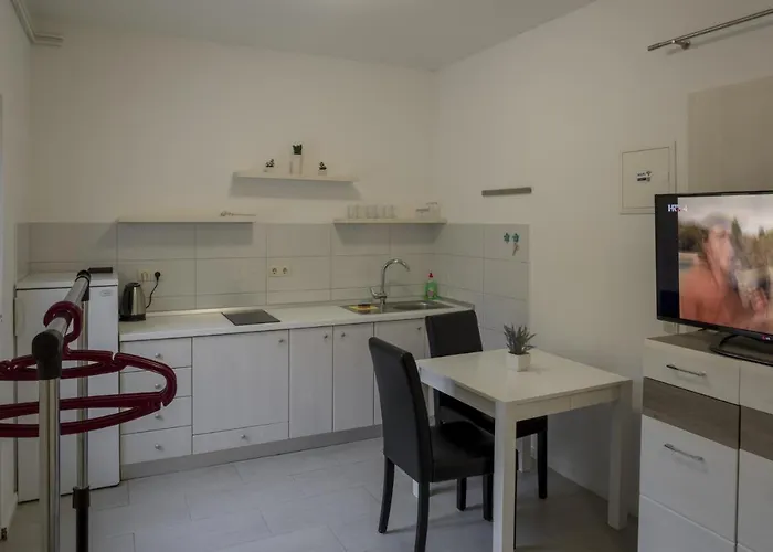 With Parking Space Zuljana, Peljesac - 4573 Appartamento